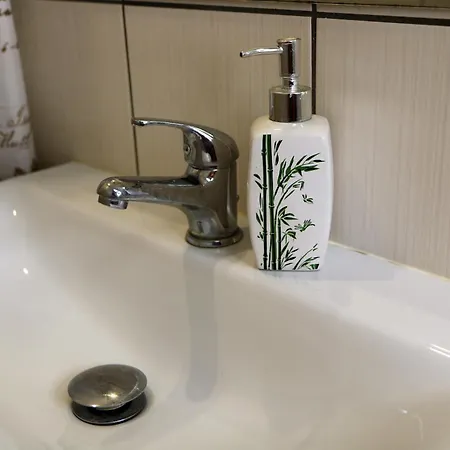 Cozy In Jeruzalė Appartement *